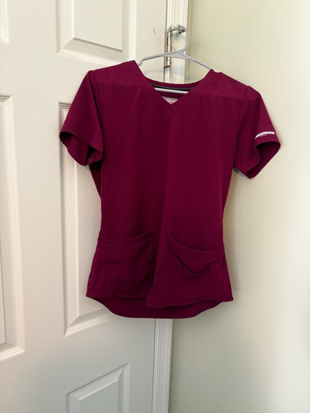 Skechers Women's V-Neck Scrub Top in maroon